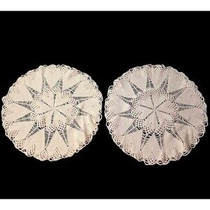 Set of 2 Vtg Hand Crocheted Doilies Linens Large Round Hearts Cream Cottage Core